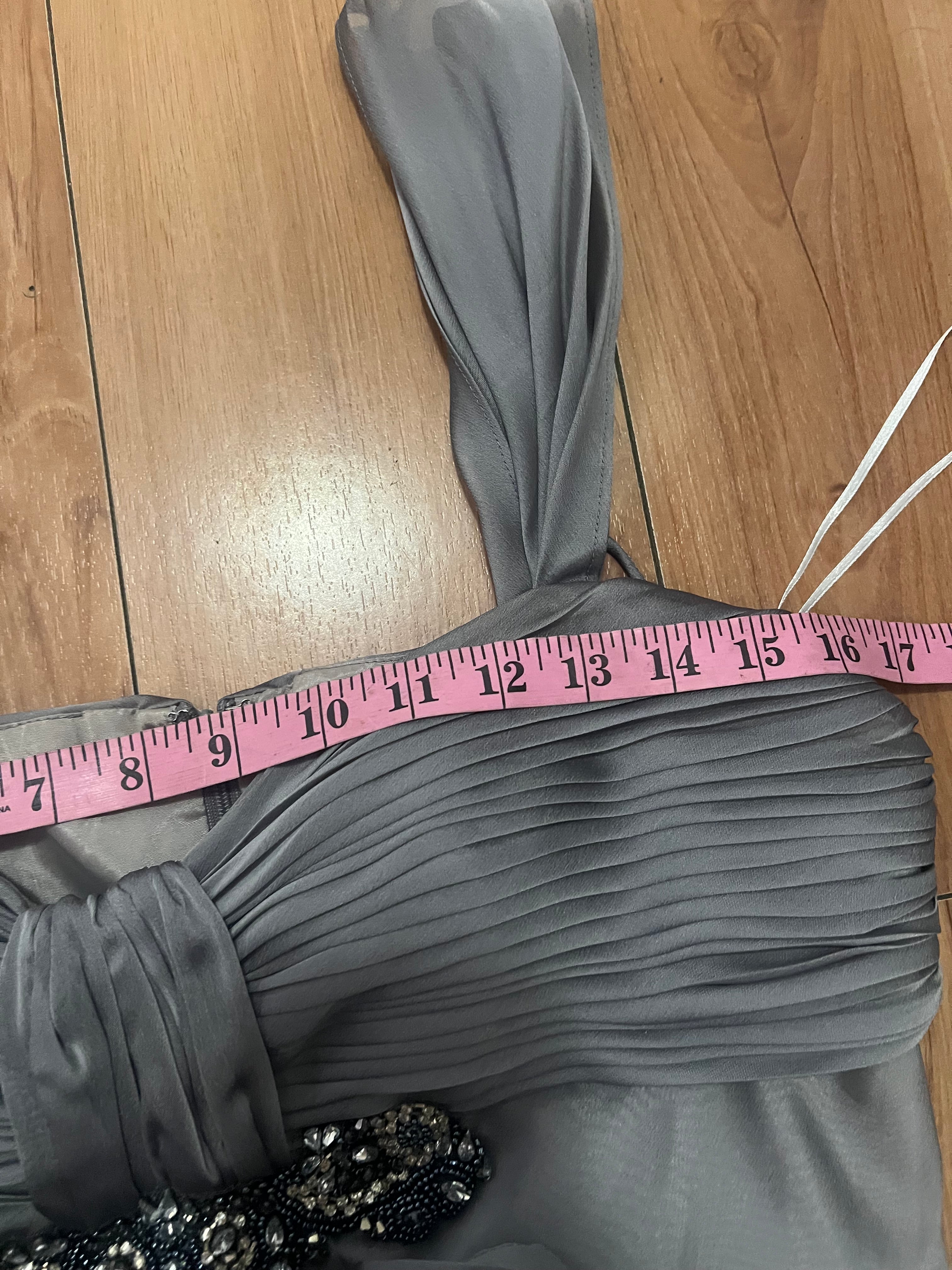 Grey maxi prom homecoming silk dress with babydoll features size 7