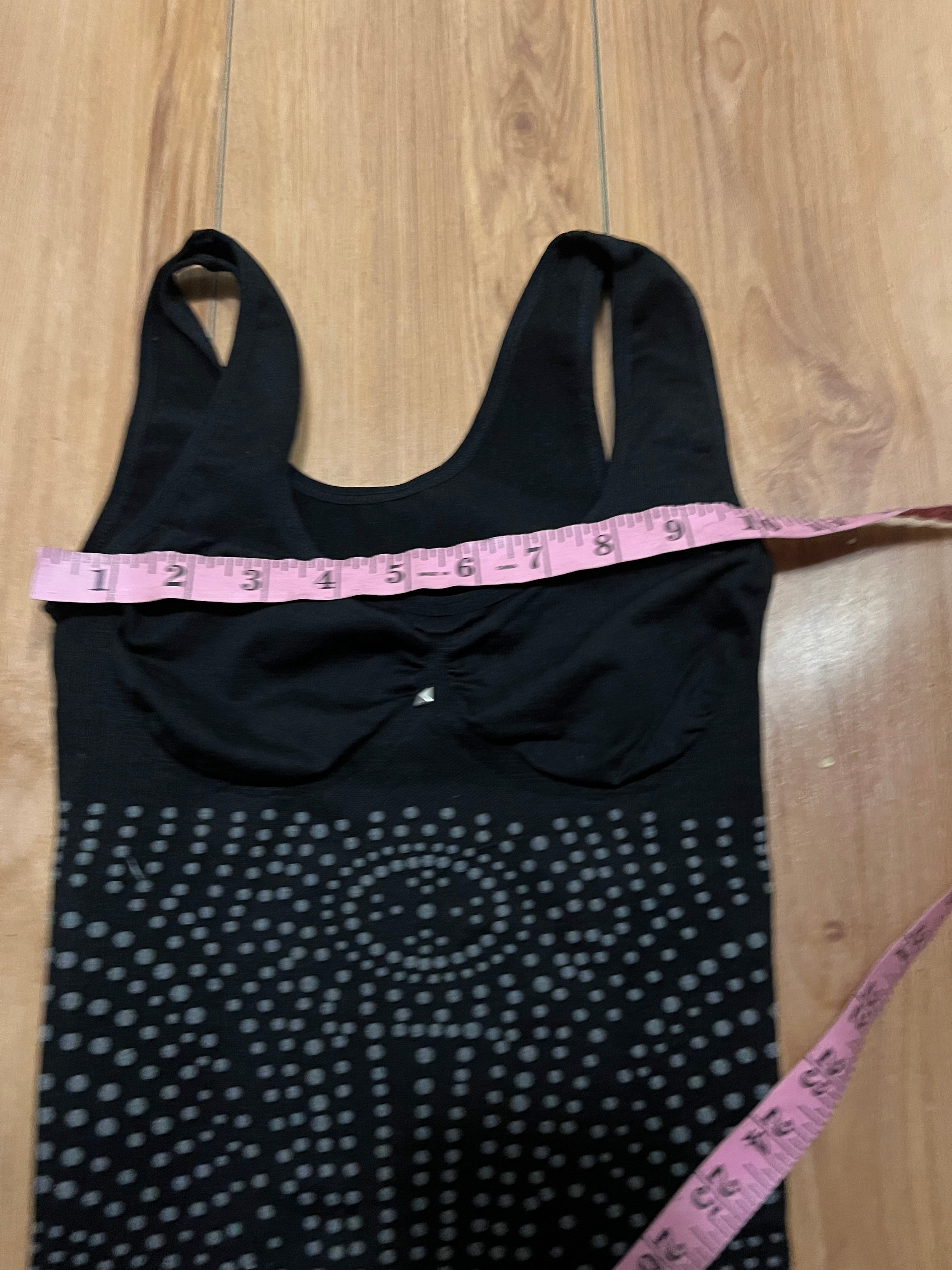 Black archive studded emo top size Xs compression top