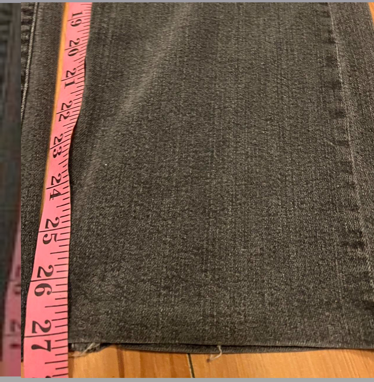 Low rise flare denim studded jeans with cool 90’s fit