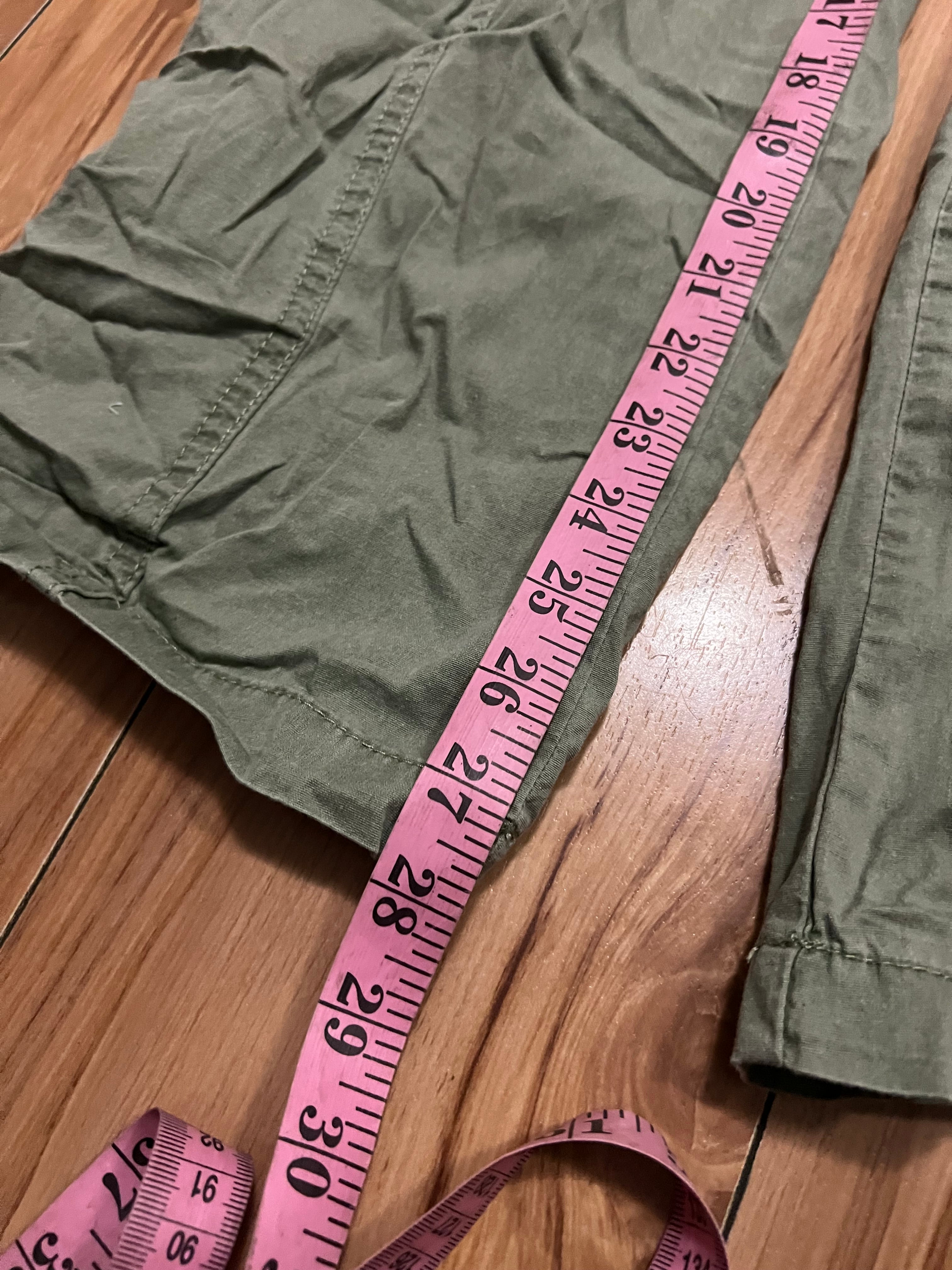 Green fairy whimsy bedazzled cargo flare pants size 6petite