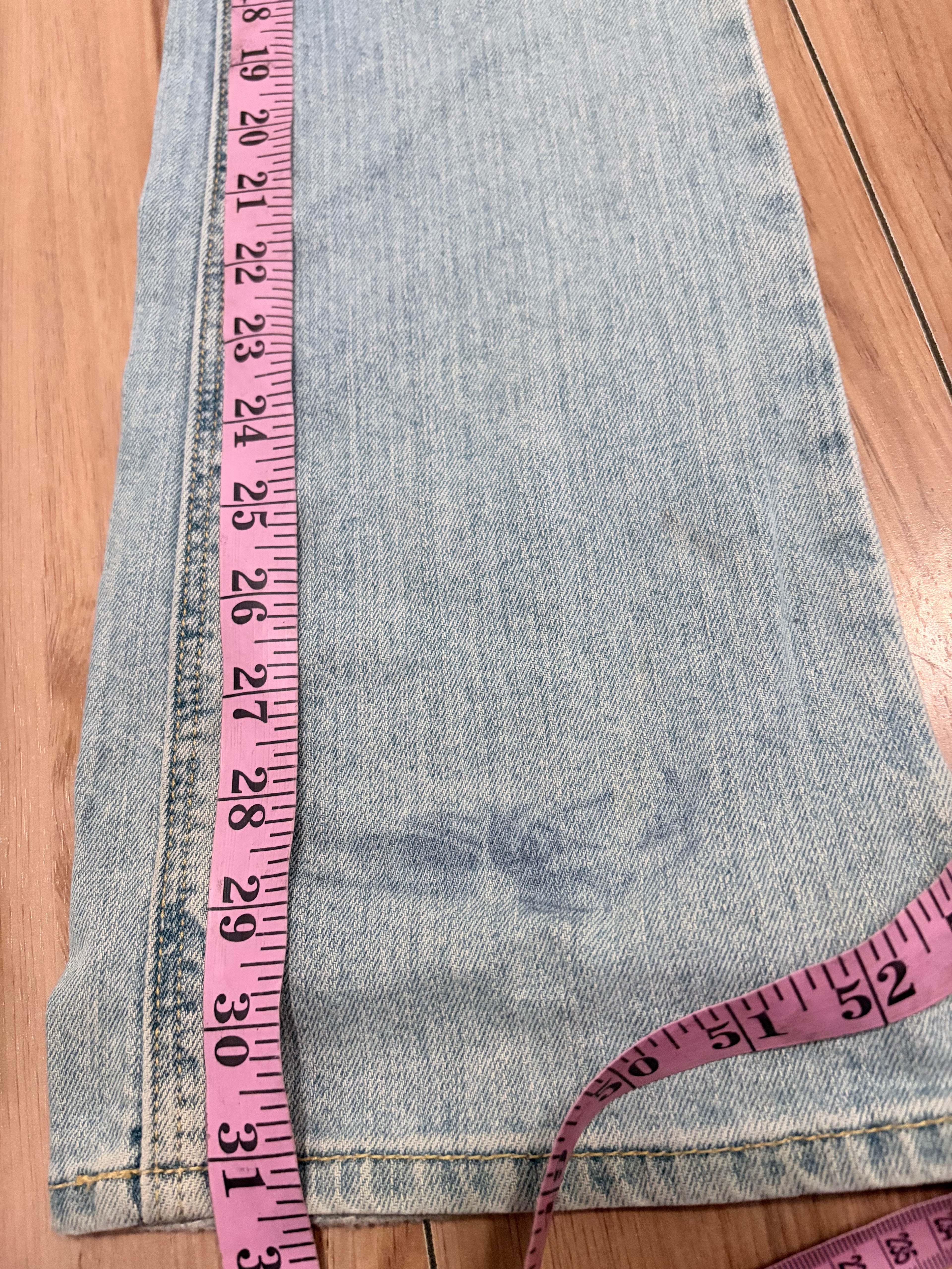 Low rise holister size 3 light denim blue jeans
