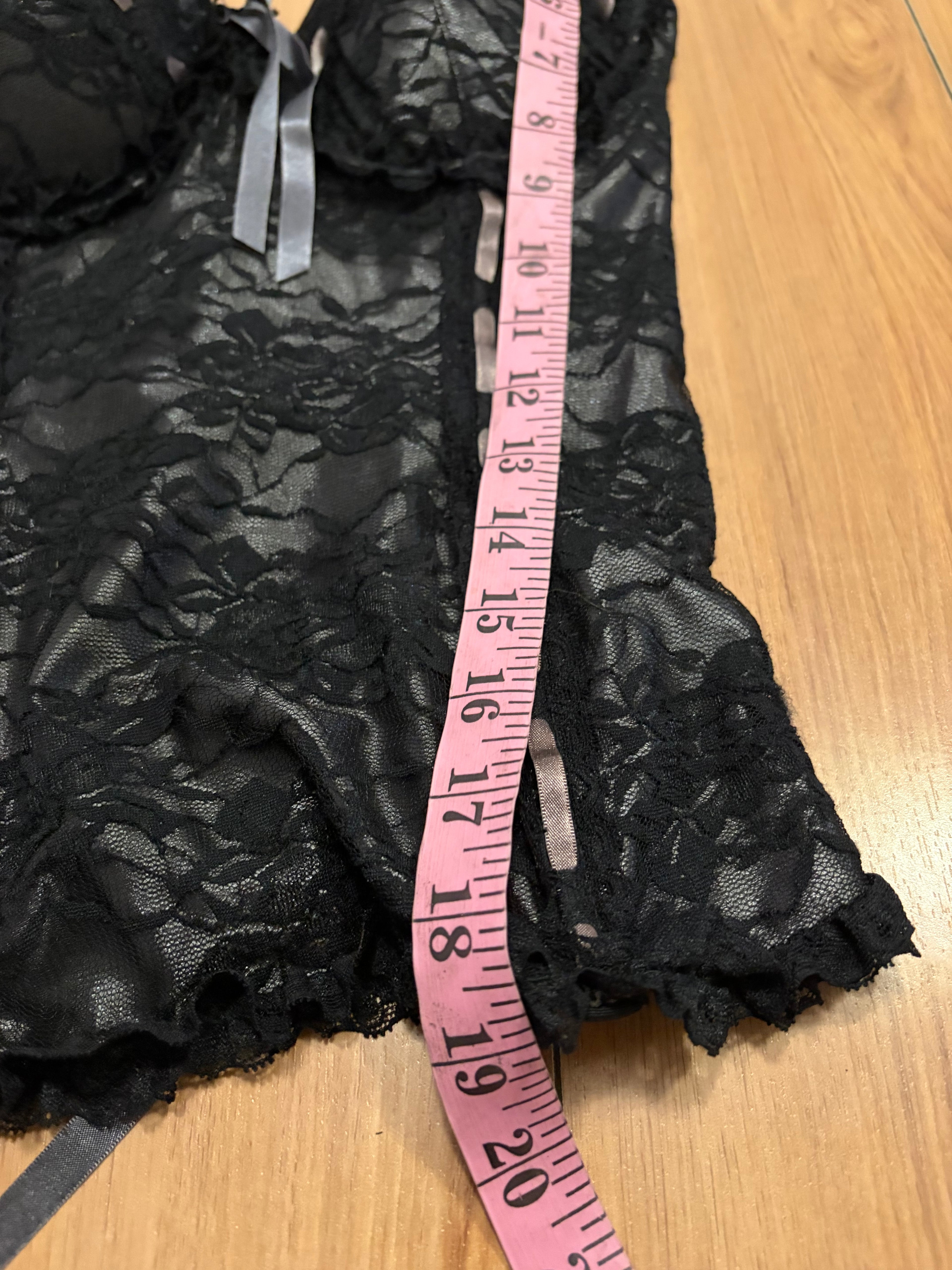 Fredericks corset lace top ribbon size medium