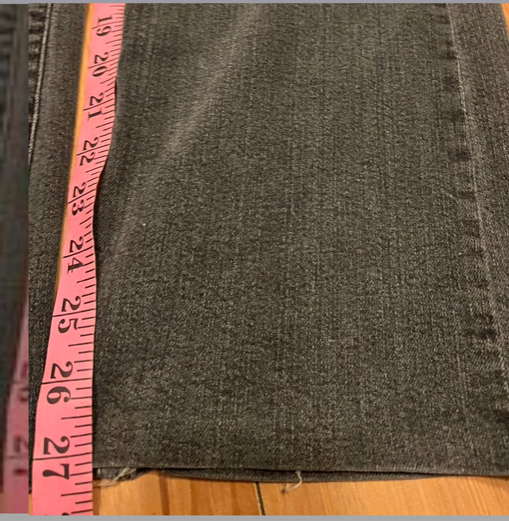Low rise flare denim studded jeans with cool 90’s fit