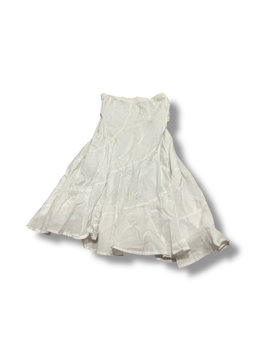 White embroidered fairy archive skirt size medium
