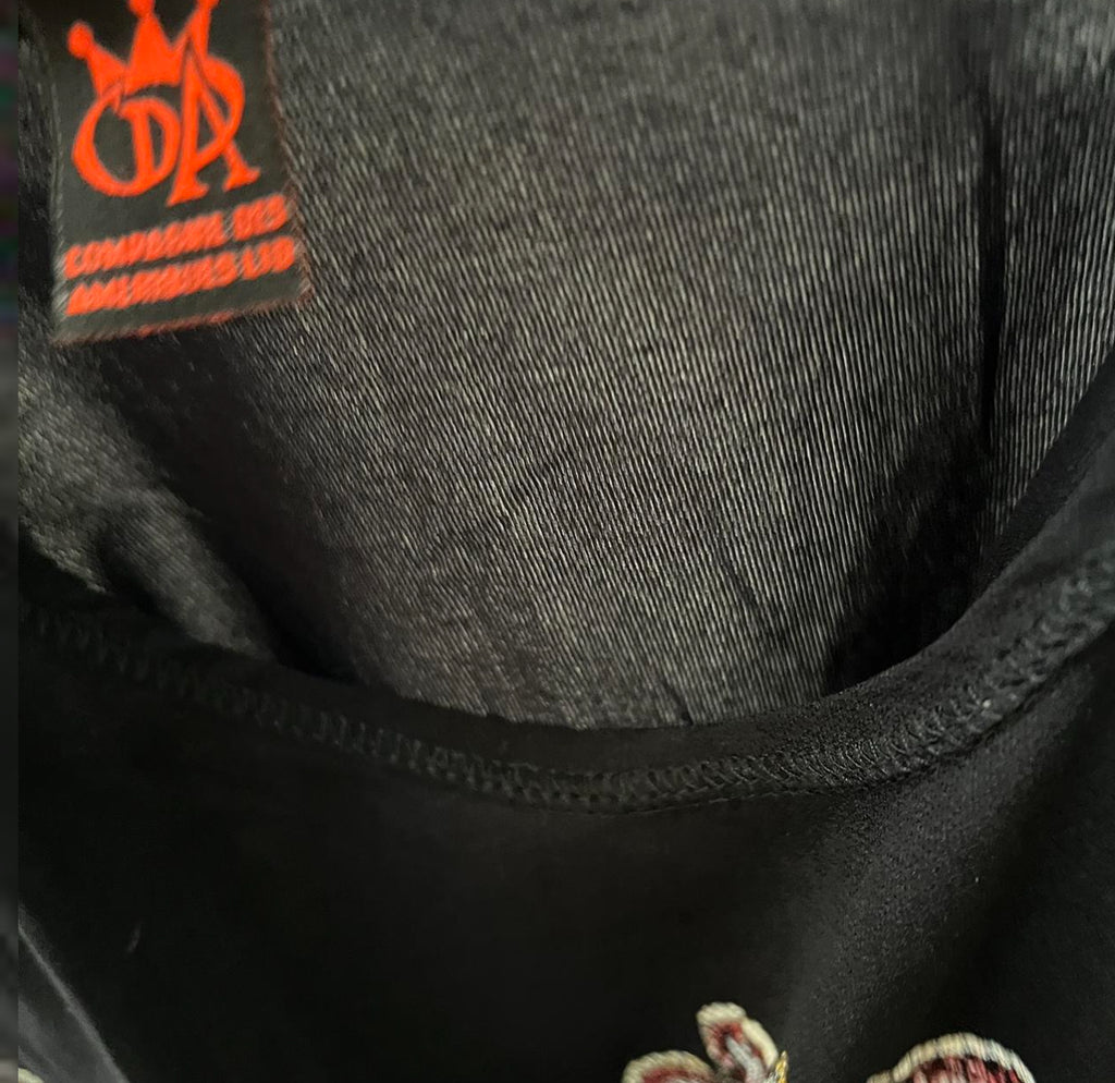 Black mesh 100 print emo jpg save the queen vibes long sleeev