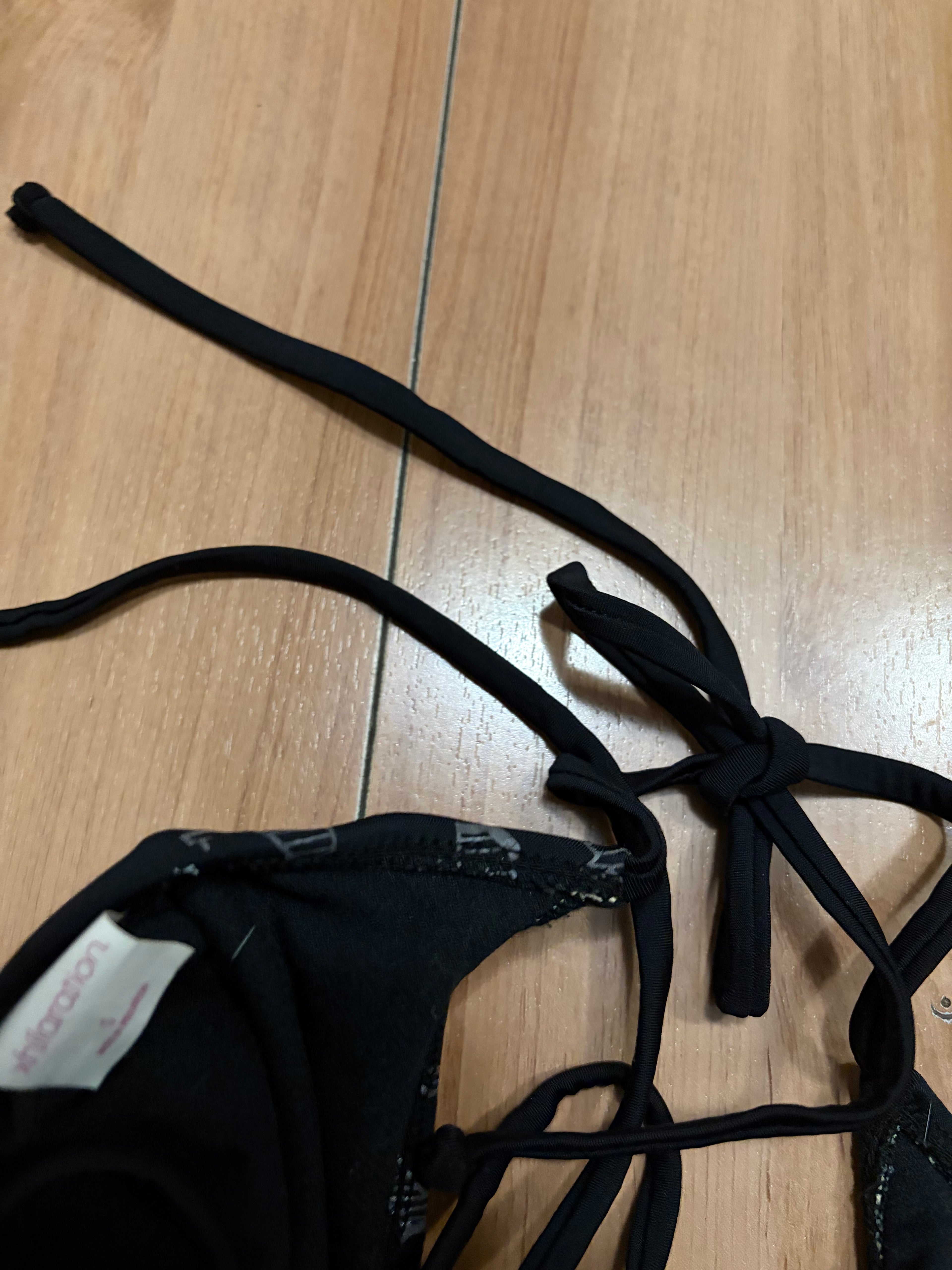 Black vintage star charm bikini top emo size small