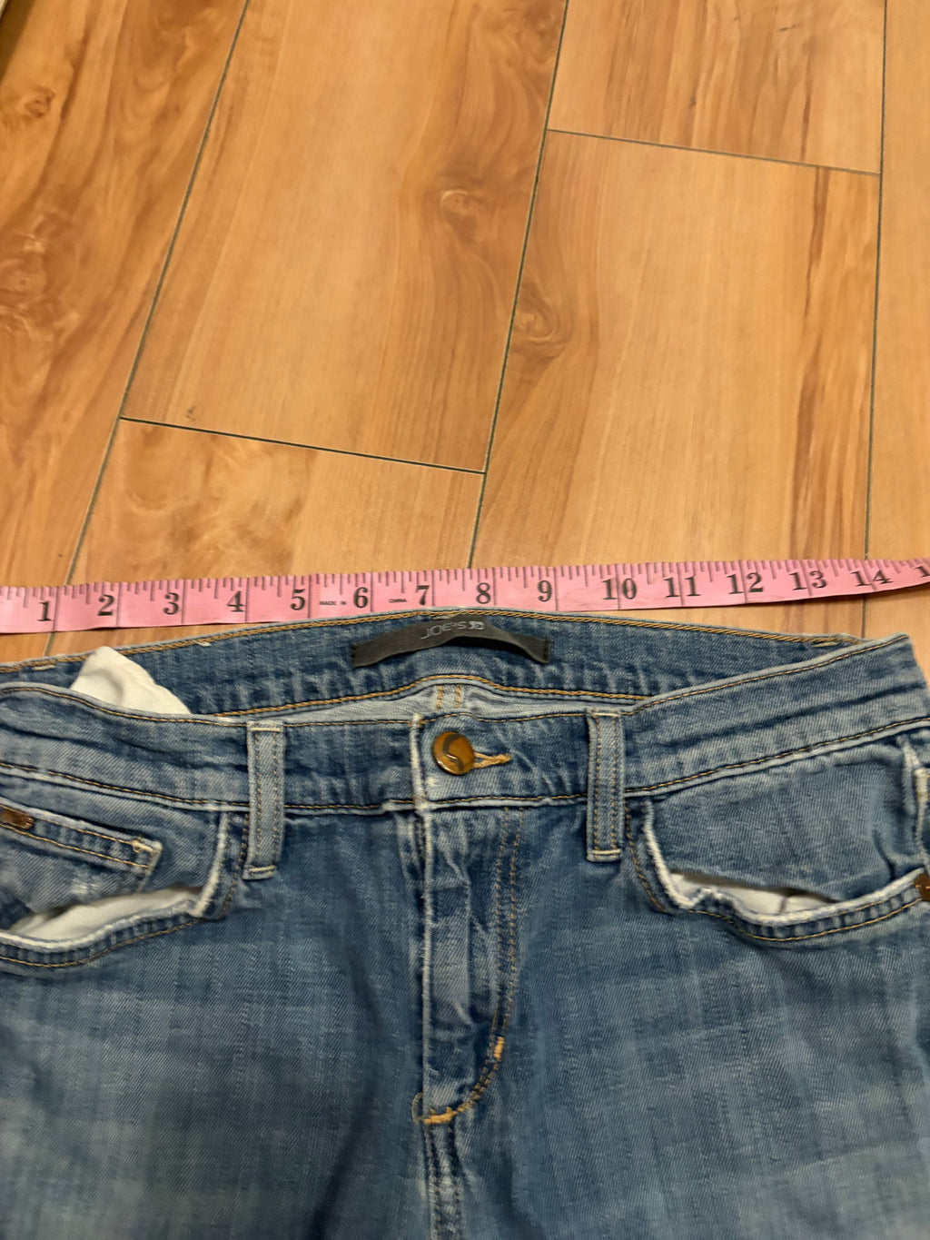 Blue low rise flare boot joes jeans size 28”