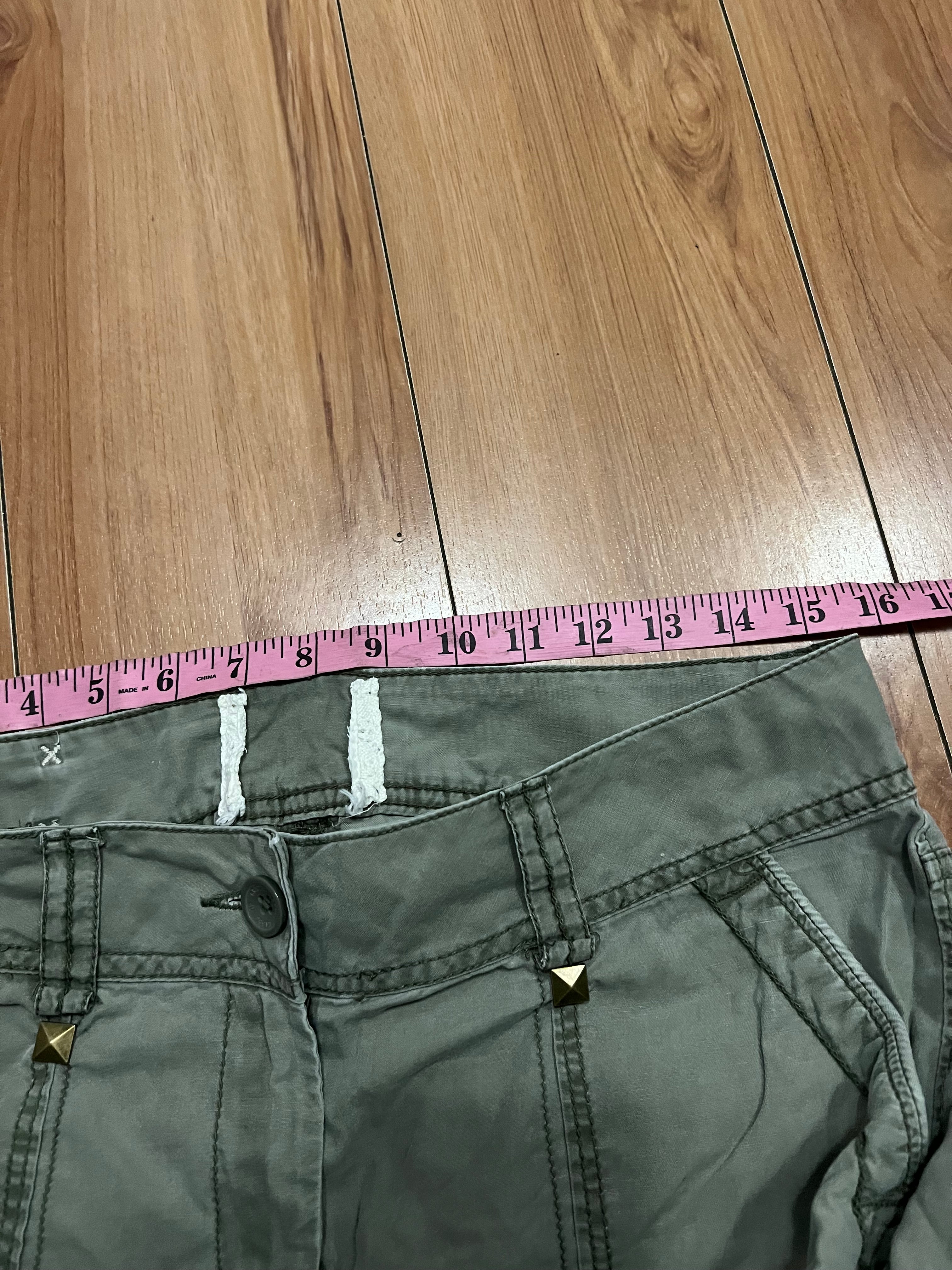 Archive tactical grunge khaki green cargo with two studs